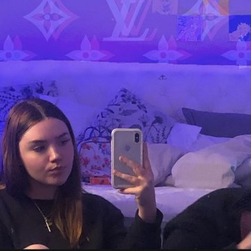 GlitteryGeorgia from Swansea,United Kingdom